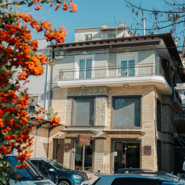 casa-bianca-kastoria